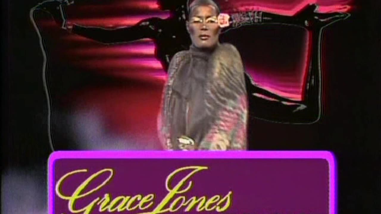 Grace Jones - La Vie En Rose = Musikladen Music Video 1978 (78005)