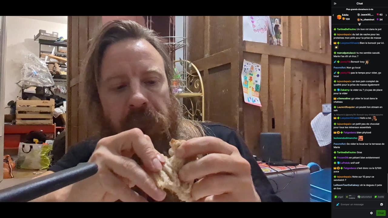 2023-10-07 (1bis.1) - 1h du matin, l'heure du goûter au Nutella - Kick Triskel (version avec chat)