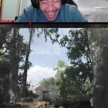 Stop walking they can hear us!!