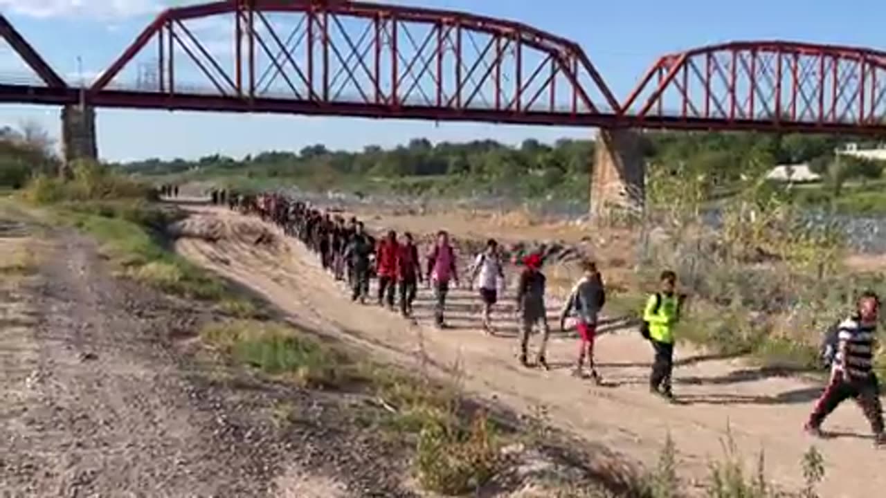Every entry point of the US "border" is seeing a constant flow of people simply walking in.