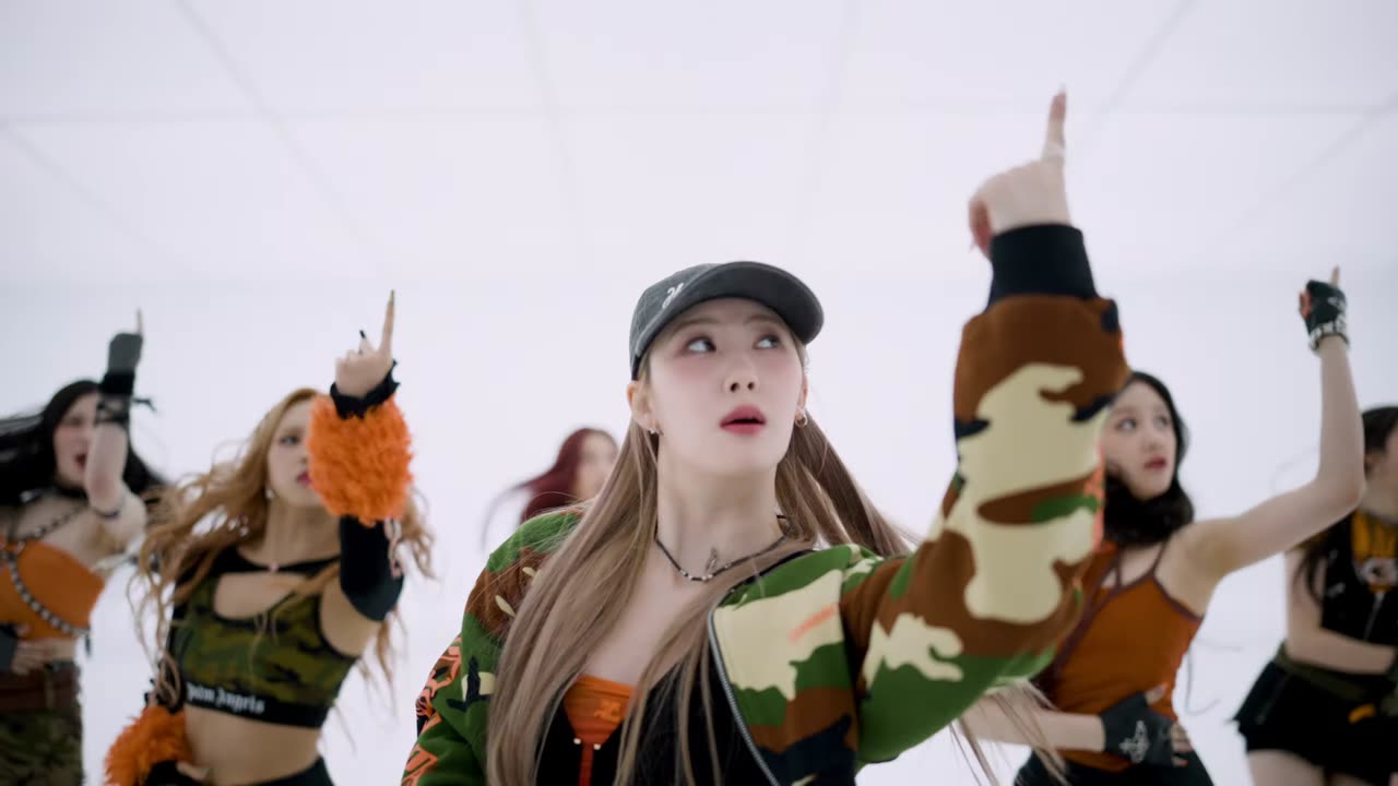 BABYMONSTER - 'BATTER UP' DANCE PERFORMANCE (DEBUT SPECIAL)