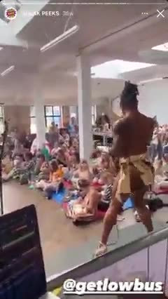 Den WOKE VenstreFløj elsker et godt stripshow for Børn