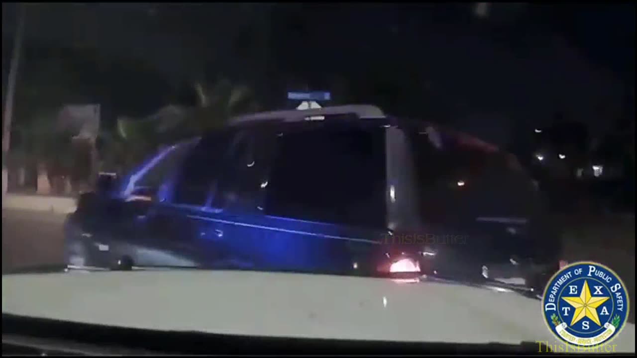 Video shows teen suspected of smuggling migrants leading Texas troopers on high-speed chase