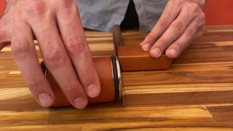 Tumbler Rolling Knife Sharpener™ - Knife Sharpening Made Easy
