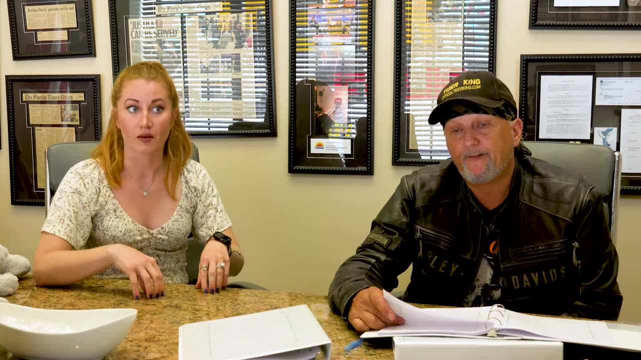 Tiger Tales Joe Exotic TV- Jeff Lowe Reveals Information to attorney John Phillips to help free Joe Exotic Part 1