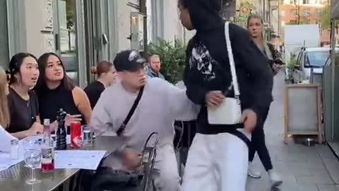 Handsome Move