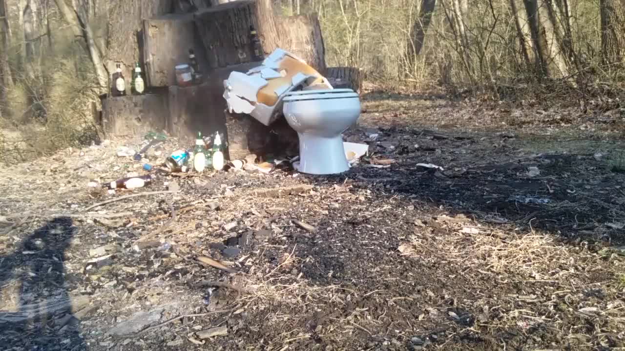 Shooting a Porcelain Throne