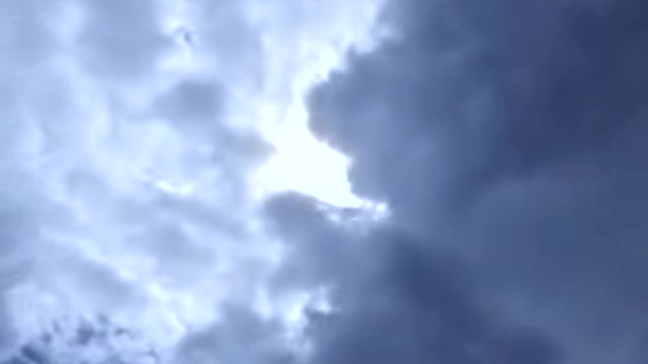 "3" in the sky. 23/03/2023.