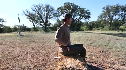 SELF BOW HUNT !! FINDING THE PERFECT WHITETAIL !!!!