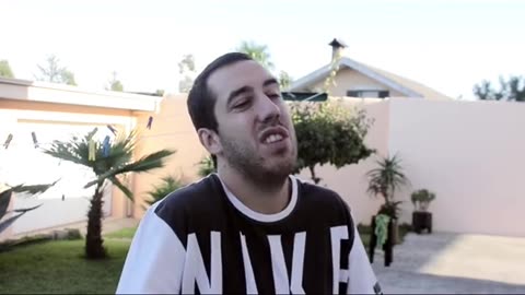 "Amizades duvidosas" 😂