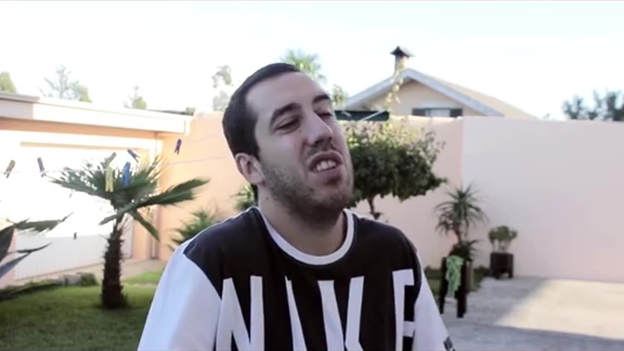 "Amizades duvidosas" 😂