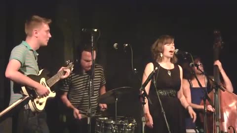 Lake Street Dive - Funny Not To Care