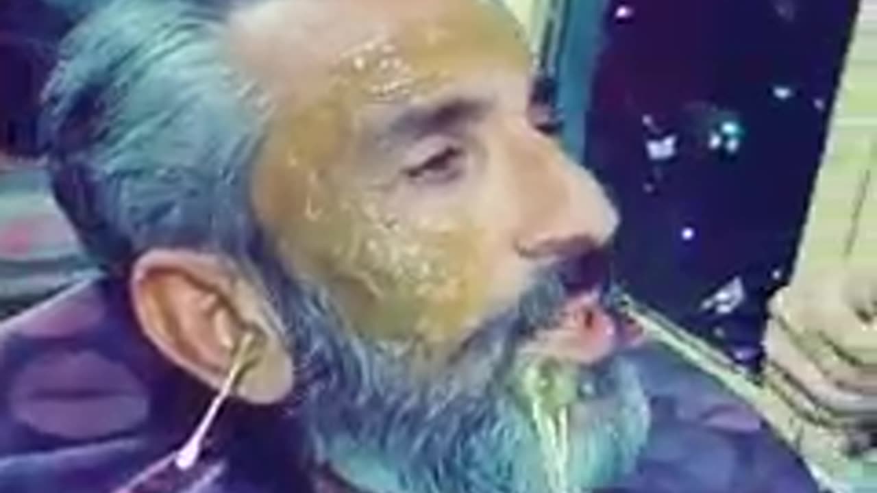 Have you wax in this way, very funny Must watch😅😜😃👋🤣