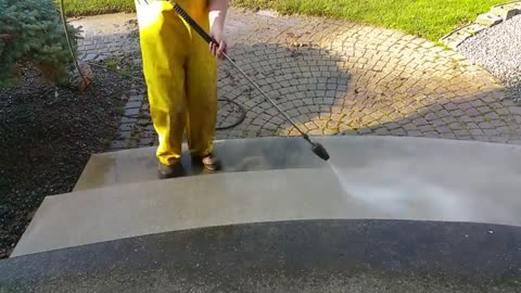 Concrete cleaning, Interlocking Brick Restoration, Mildew Washing, ThunderSprau.ca