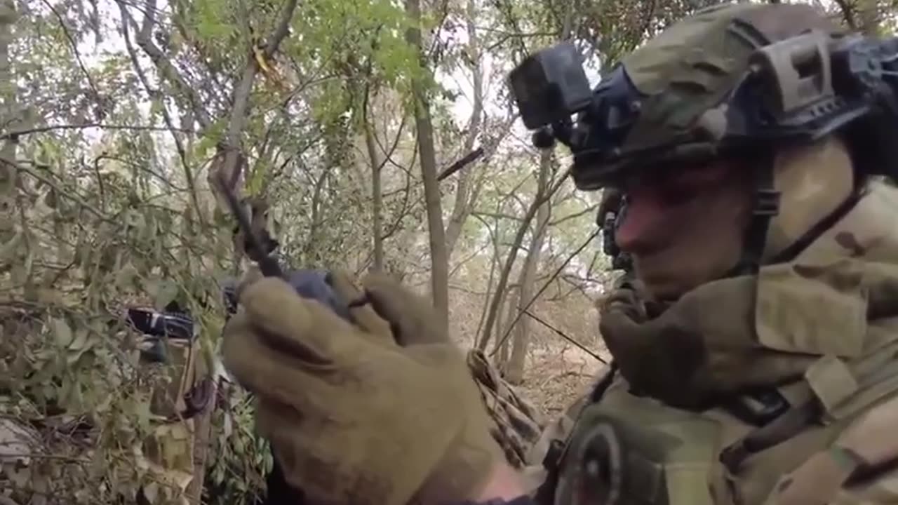 🇷🇺 RU POV: Russian Paratroopers Utilize FPV Drones to Demolish Enemy Fortifications near Verbo | RCF