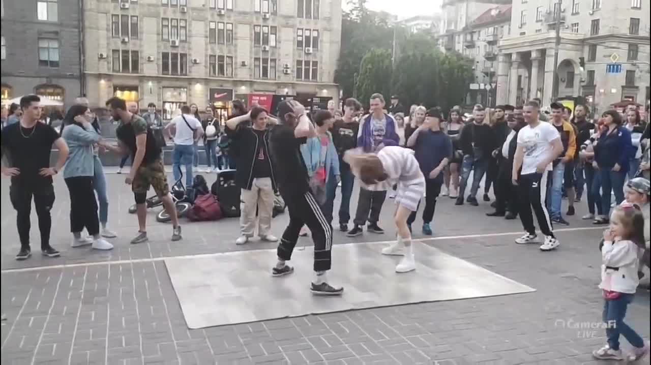 dance in the street