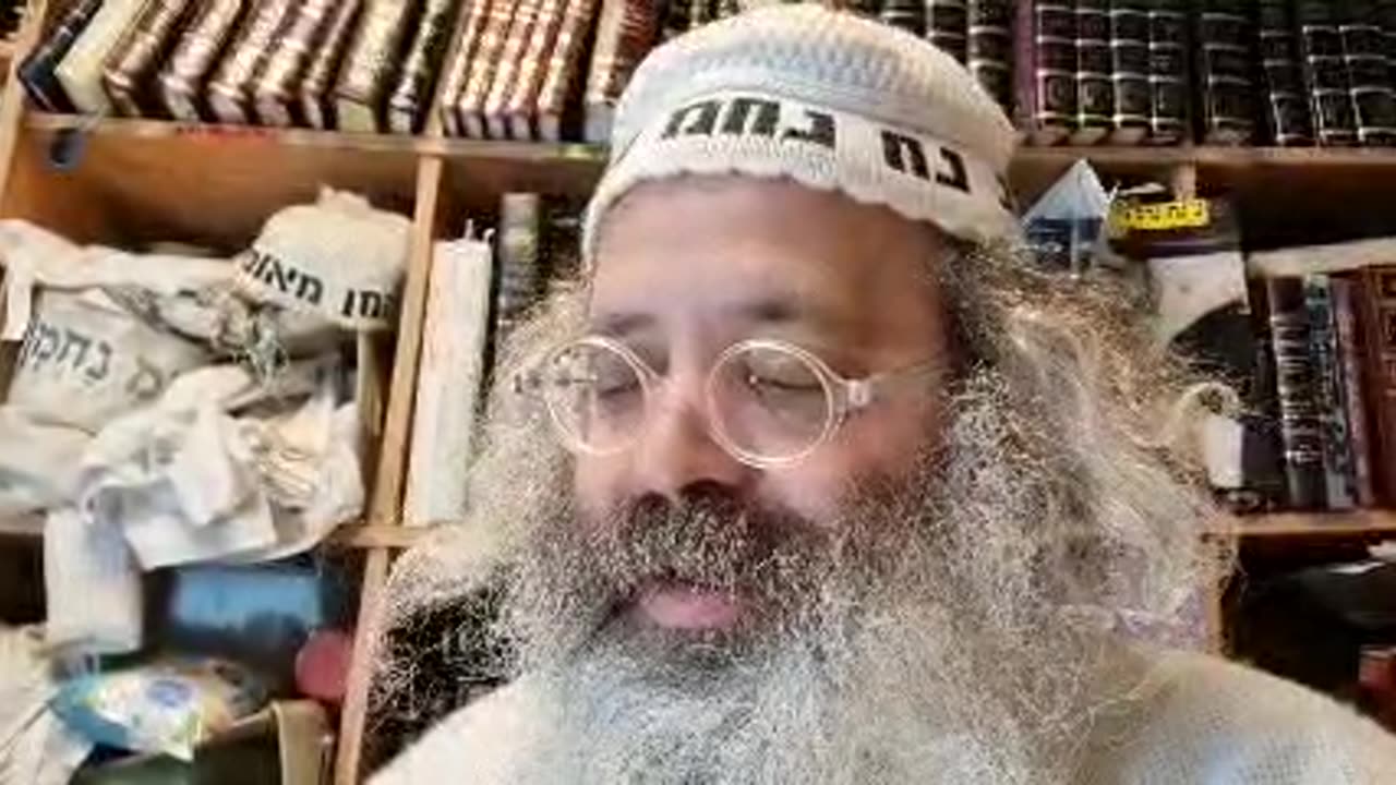 מה בין זה למצורע זה טהרתו תלויה בימיו ומצורע טהרתו תלויה בתגלחתו ואינ- שיר נ נח משנה מסכת נזיר דף מד