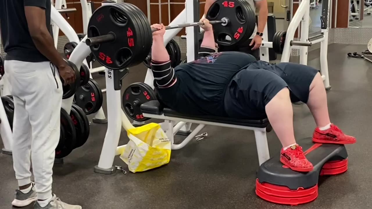 Bench Press 405 Pounds With Two Drop Sets