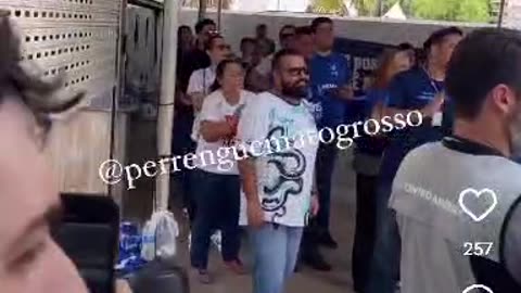 candidato se joga para fazer Enem