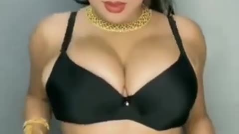 Sexy girl shorts video
