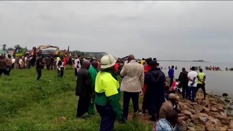 Search for survivors after plane crashes into Lake Victoria in Tanzania | AFP