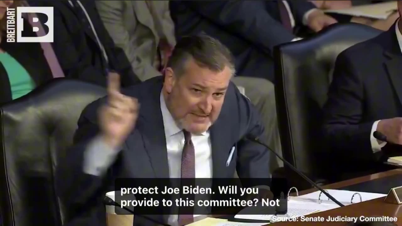 Captioned - Ted Cruz crushes FBI!