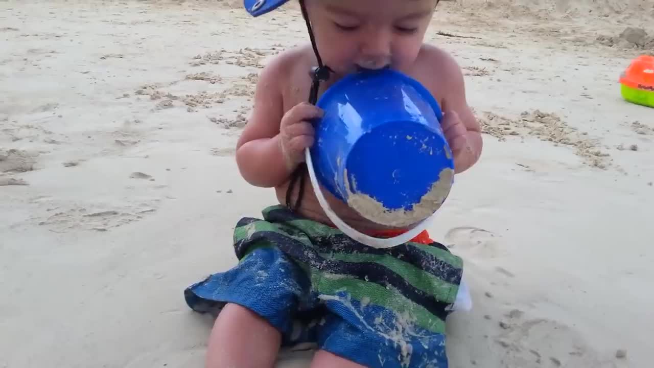 Funniest Babies on the Beach | Cute Baby Funny Moments-13