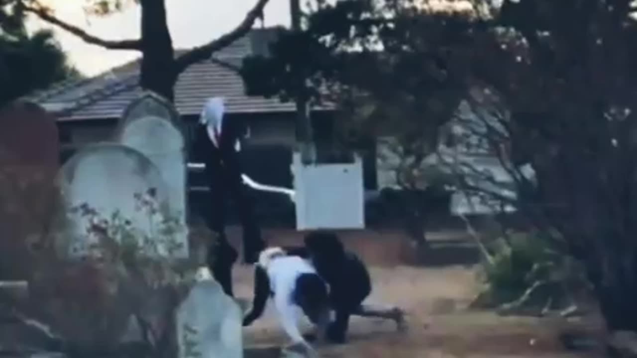 Scary Nun X Slenderman Prank