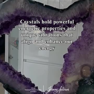 💎 Crystals have long been used for their powerful energetic properties and healing benefits