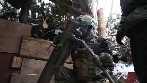 The calculation of mortar 2B14 "Podnos" of the group of troops "Center" works on the AFU.