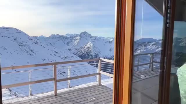 Cozy house in the mountains