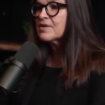 Annie Jacobsen Explains Nuclear War to Lex Fridman