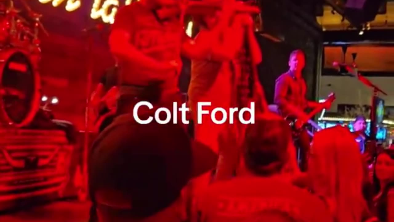 Colt Ford suffers a heart attack after his performance at Dierks Bentley's "Whiskey Row"