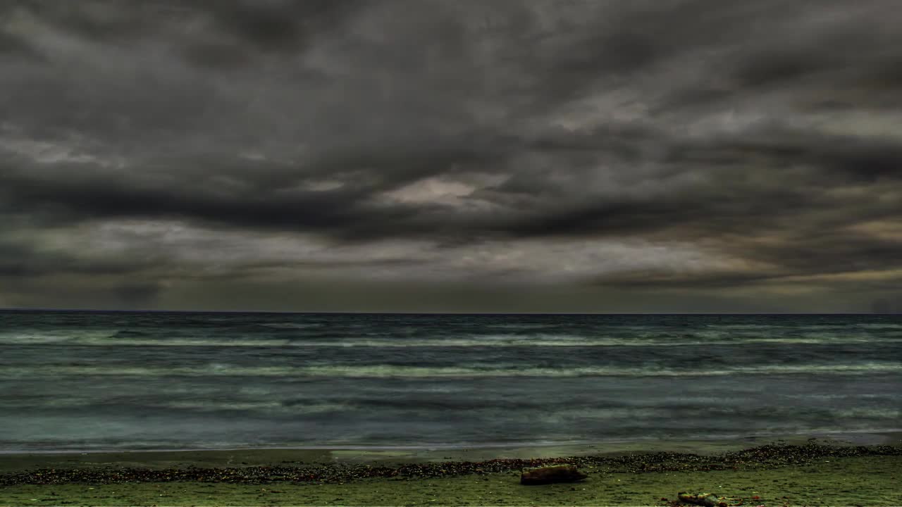 Lake Ontario HDR (Royalty Free Footage)