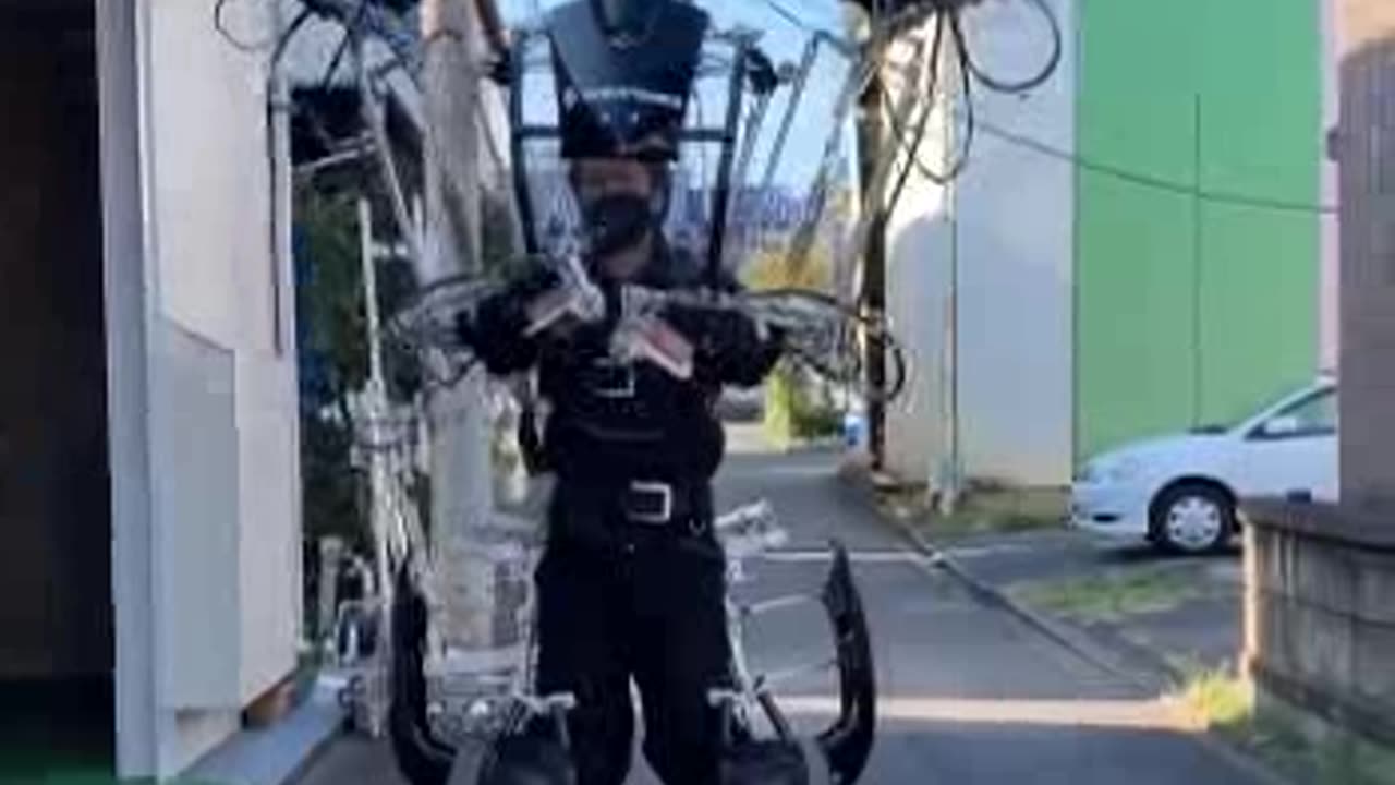 Huge Homemade Exoskeleton