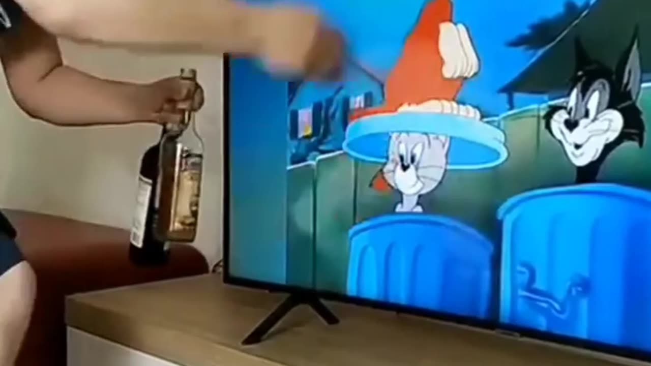 Cartoon Whistle