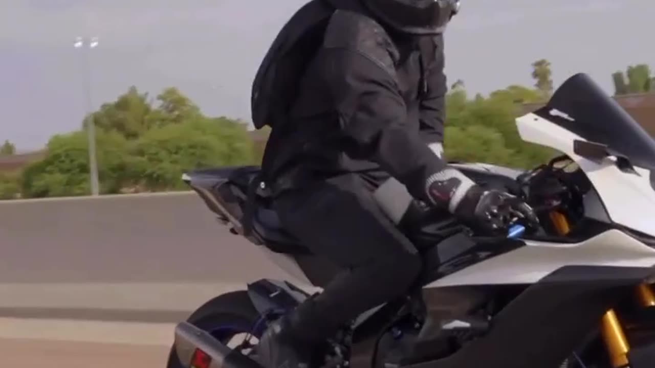 Yamaha R6 Music! 😍🎶