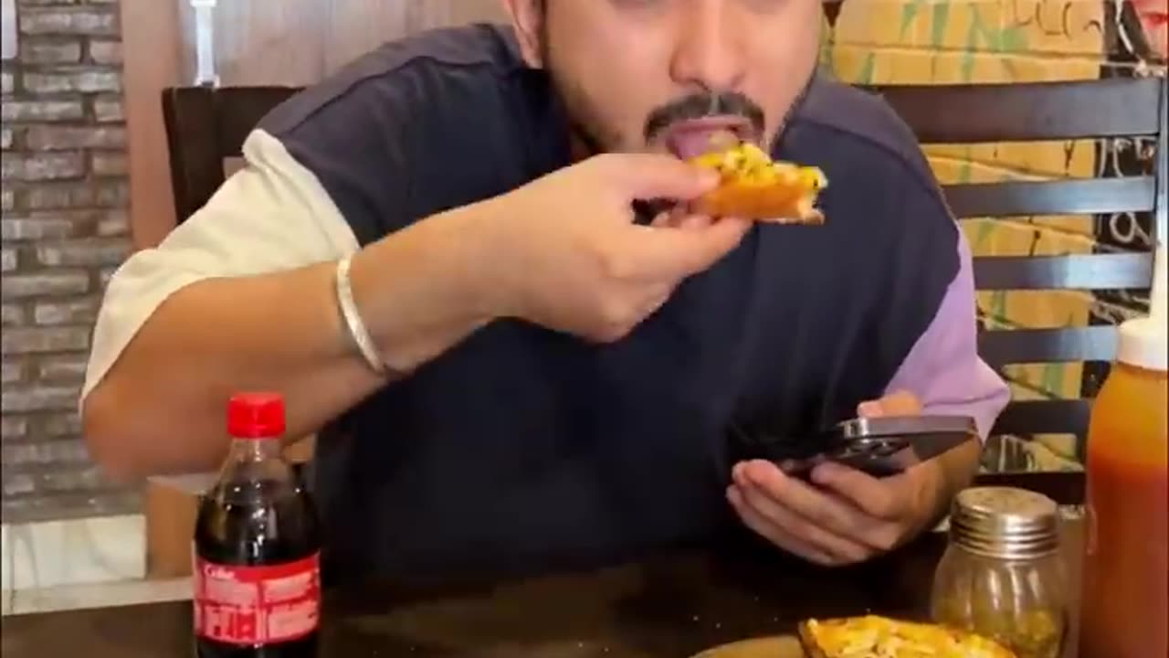 What's going on 😂😂