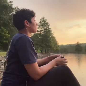 Vlog in the rain 👀