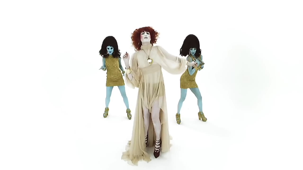Florence + The Machine - Dog Days Are Over (2010 Version) (Official Music Video)