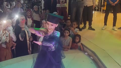 Little Girl Showed Some Dancing Skills In Graduation Party