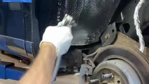Pneumatic tools for dust removal