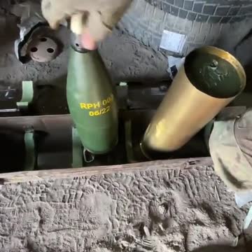 Preparing 122mm Shells