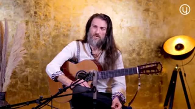 Estas Tonne
