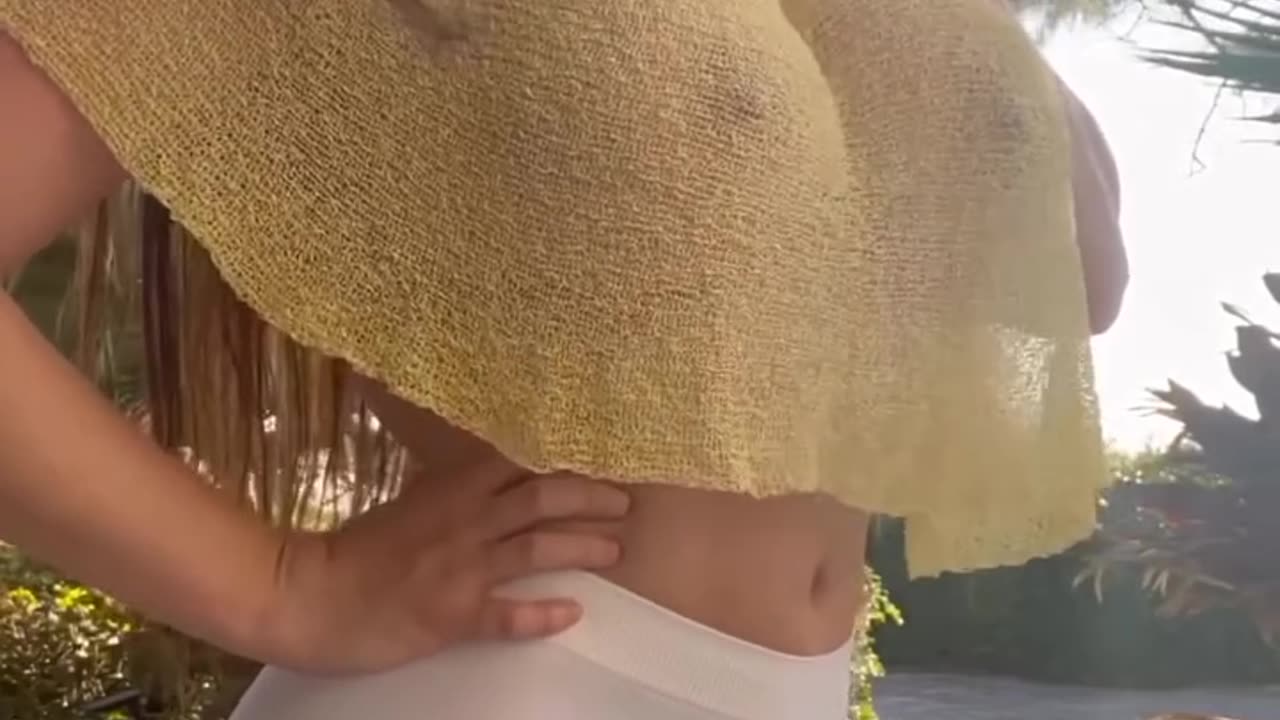 Full hot video new reels videos like and flow me