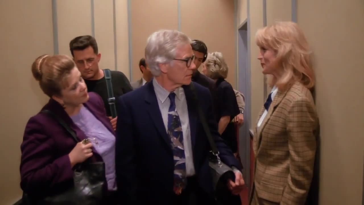 Rachel Has a Message for Ross _ Friends