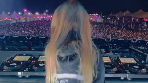 Nora En Pure in MEXICO