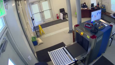 0971USCG00SouthTrailer_2021-01-06_09h40min01s493ms.mp4