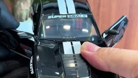 1:24 Ford Mustang Shelby GT500 Car Model