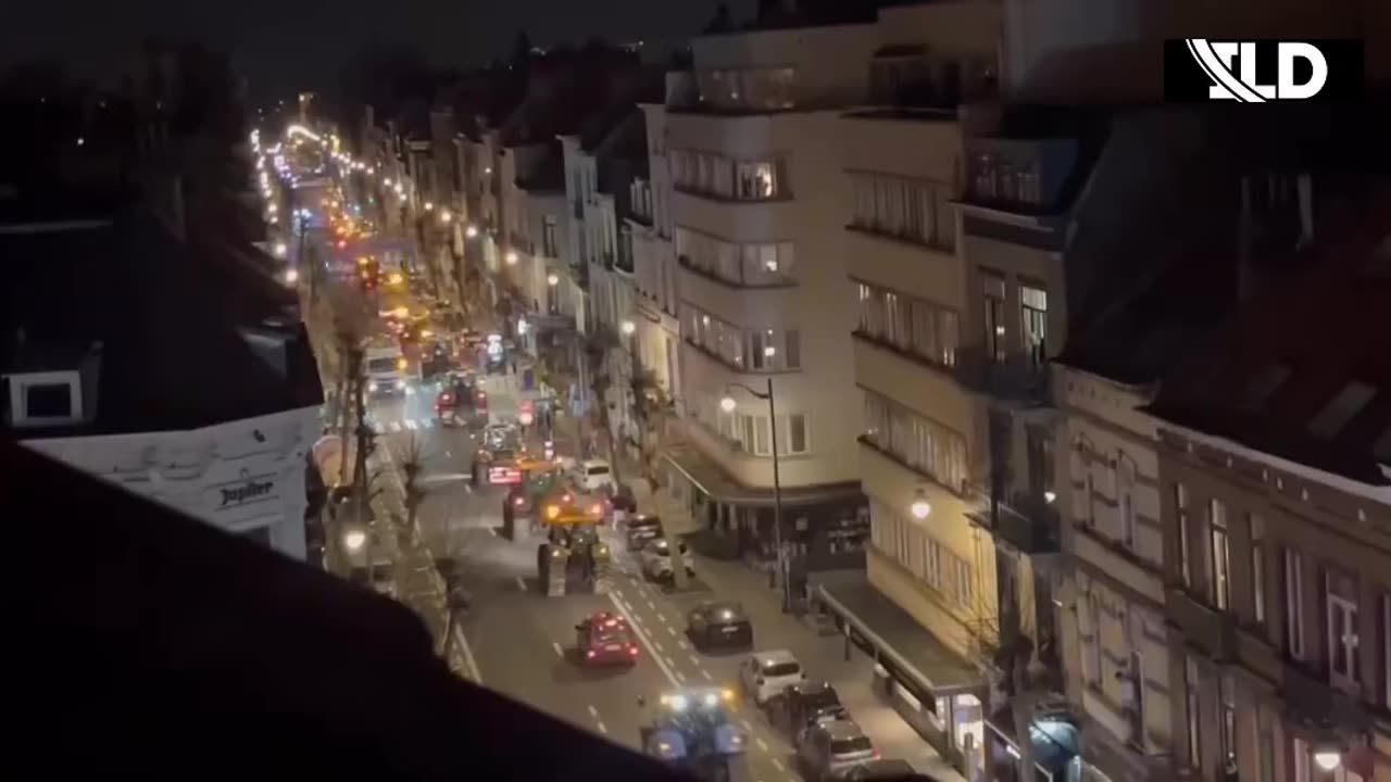 Several convoys of tractors arrived in Brussels and headed towards the European institutions